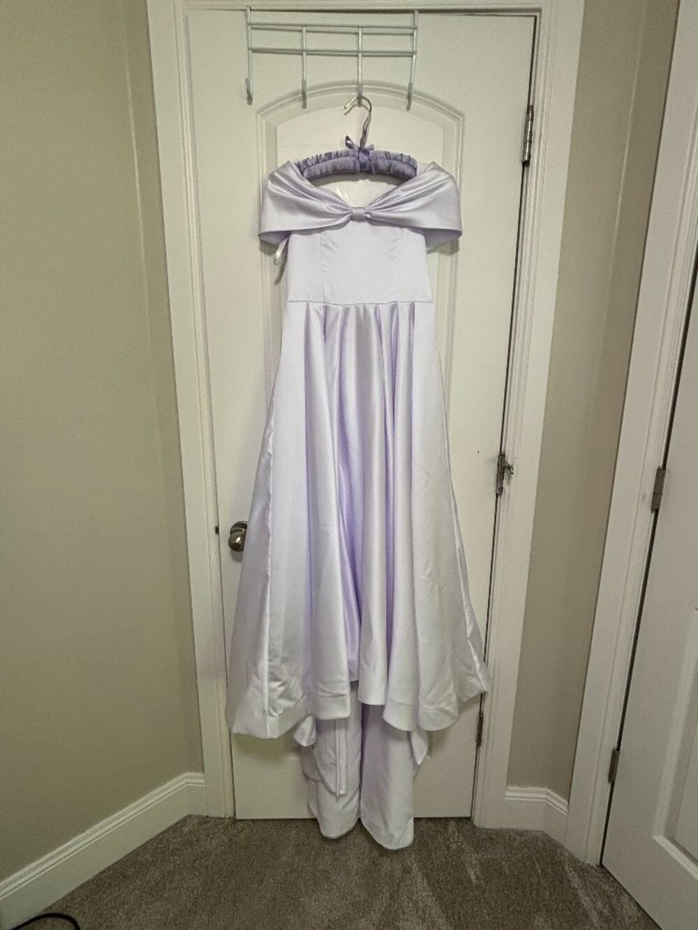 NWT White & Subtle Lavender High-Low Formal Dress Size 10 Pageant Flower Girl